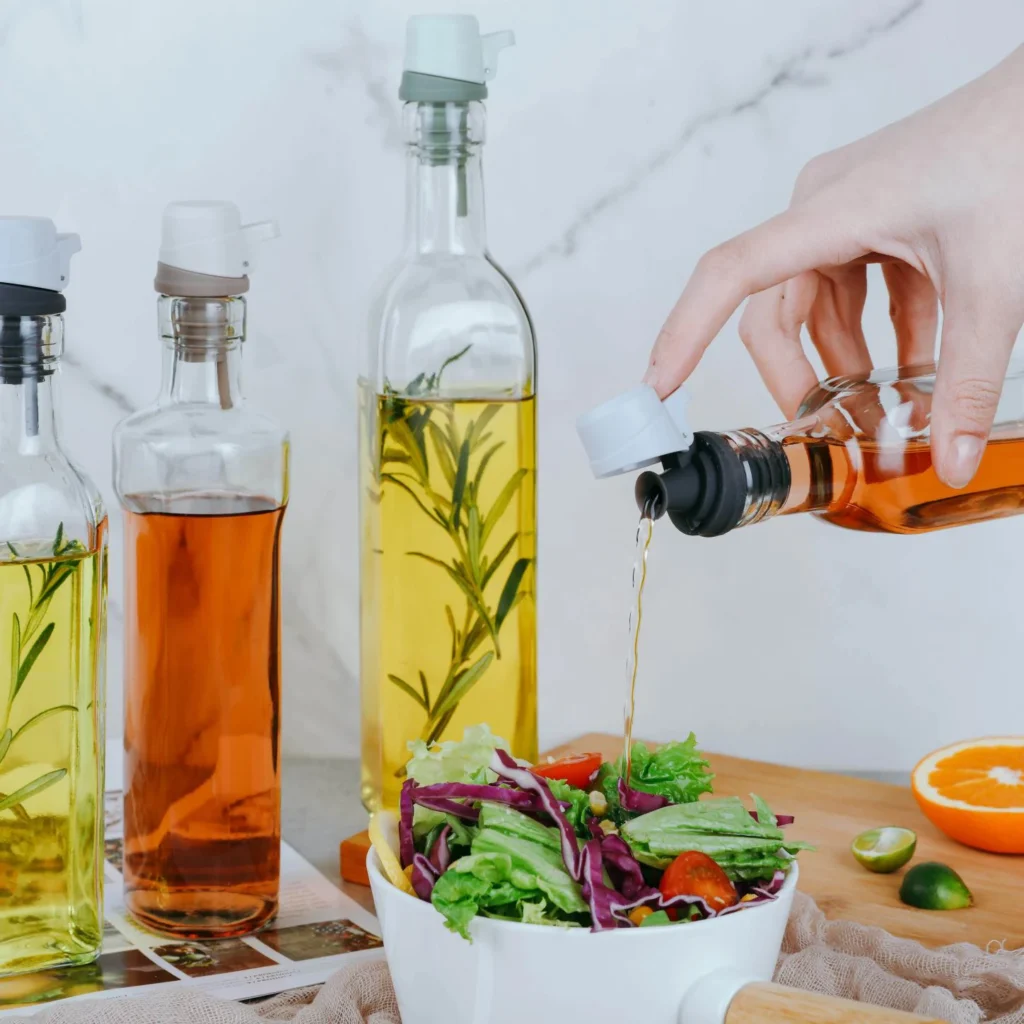 6037200 (6) glass oil bottle