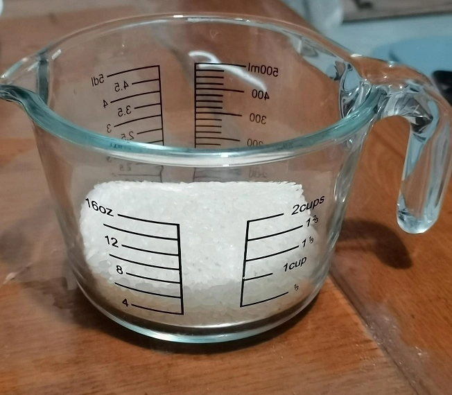 glass measuring cups